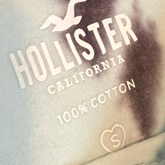 Hollister Tie-Dye Moon Phases Crop Tee – Mint/Black – Women’s S, 100% Cotton - Picture 3 of 3